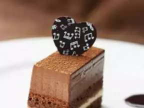 慕斯夾層巧克力蛋糕