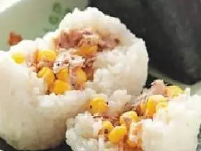 玉米鮪魚飯糰
