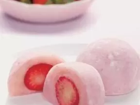 草莓糯米糰
