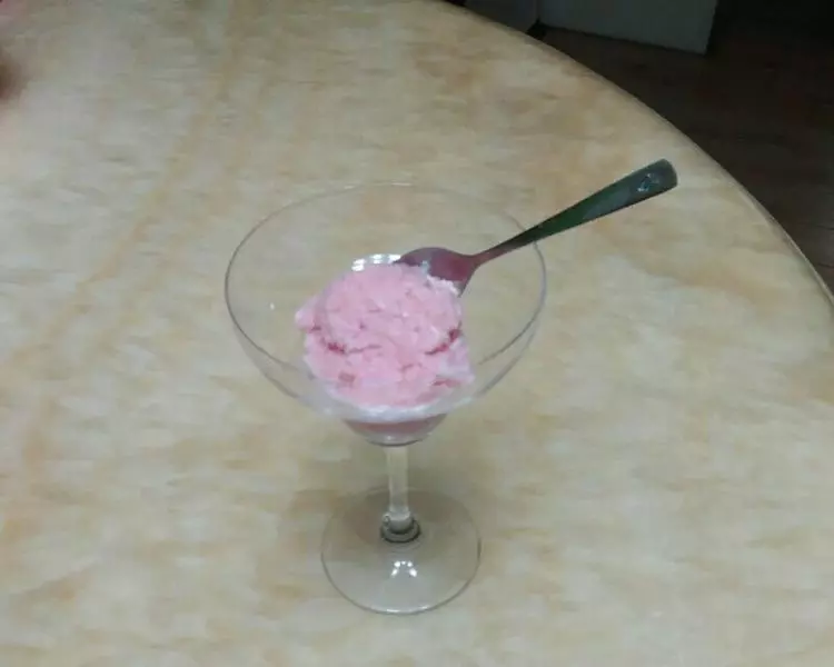 清涼西瓜刨冰淋