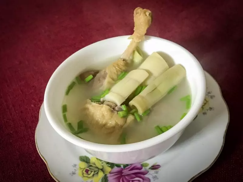 臘腿竹筍湯