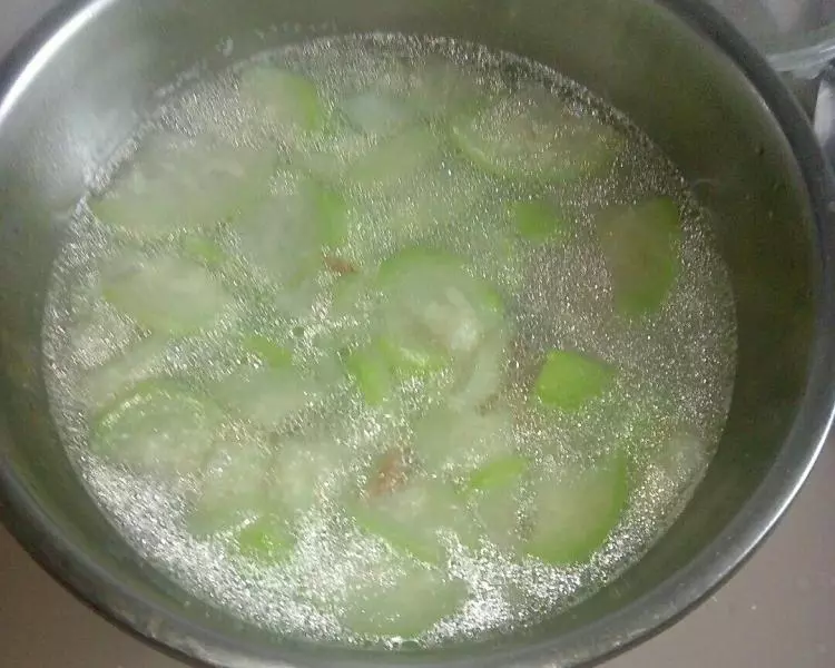 絲瓜花蛤湯
