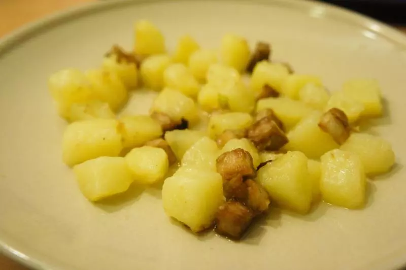 香噴噴的炒土豆