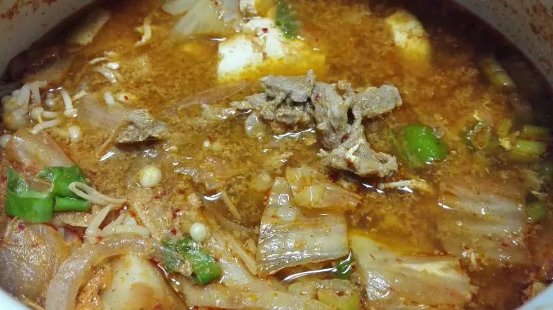 豬食記～牛肉泡菜鍋