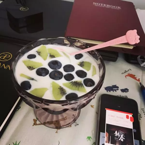 果語 · 手工酸奶