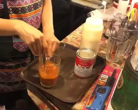 泰國阿姨手把手教你做泰式奶茶
