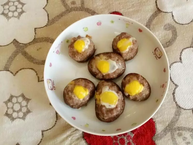 香菇肉末鵪鶉蛋