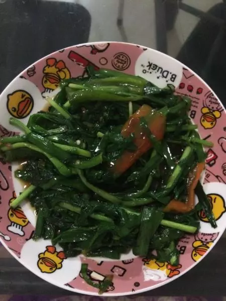 韭菜炒辣椒