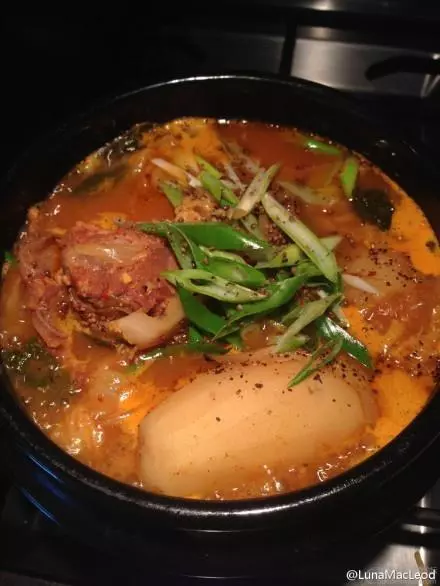 韓式土豆豬骨湯