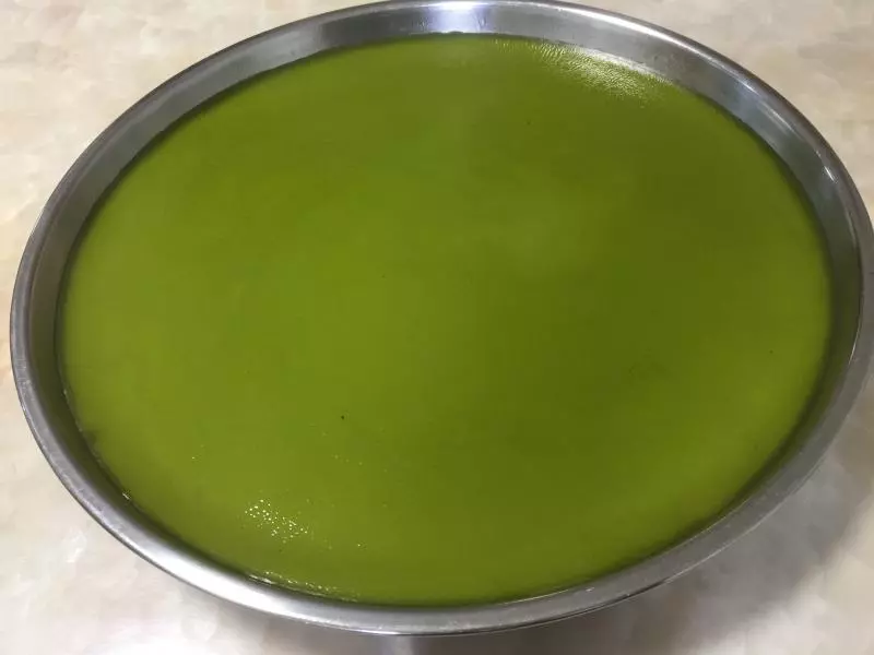 綠茶椰汁糕