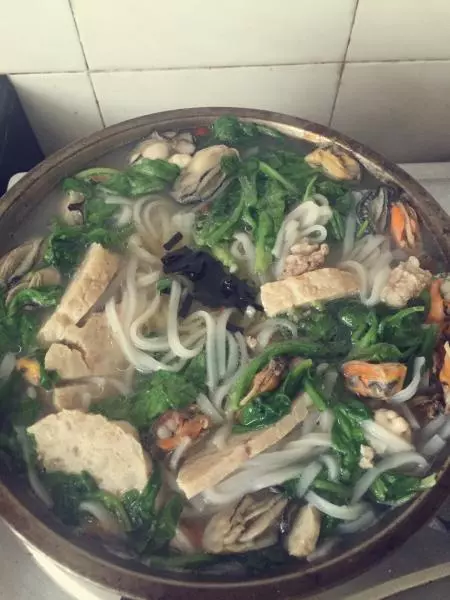 自製海鮮粿條湯