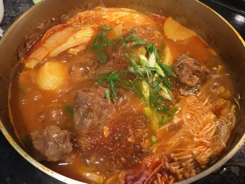 韓式大骨湯