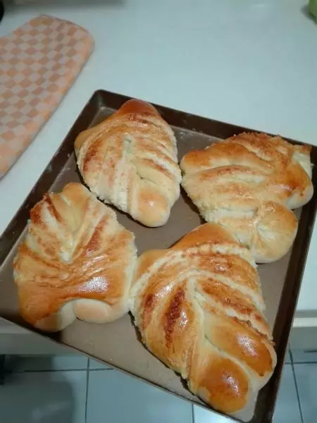 椰蓉葉子麵包
