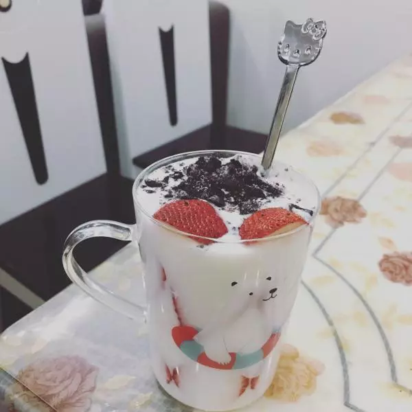 酸奶水果杯