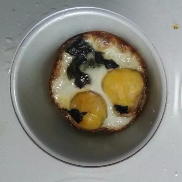 酥烤鵪鶉蛋