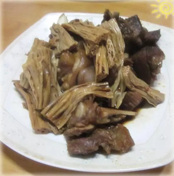 腐竹燉豬蹄