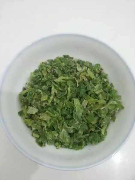 蒸芹菜葉