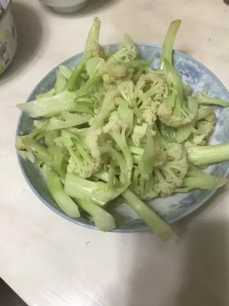 清炒小花菜