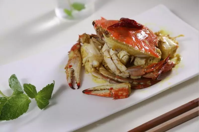 自動烹飪鍋簡單做咖喱蟹