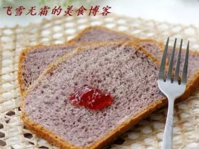 紫米麵包