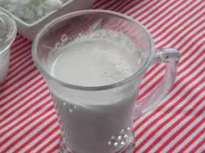 鮮榨椰子汁