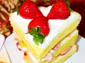 電飯鍋版草莓蛋糕