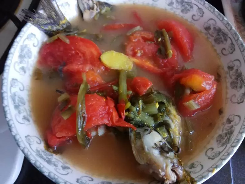 西紅柿鹹菜汪刺魚湯