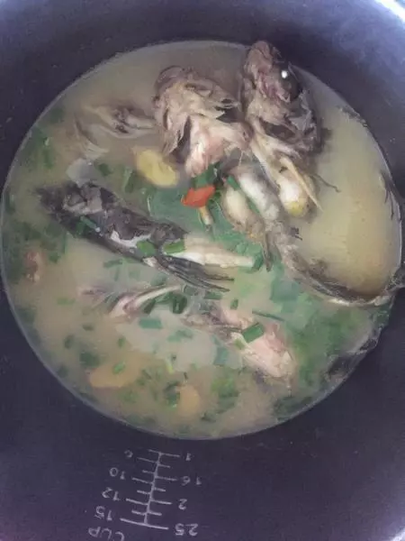 黃骨魚枸杞湯