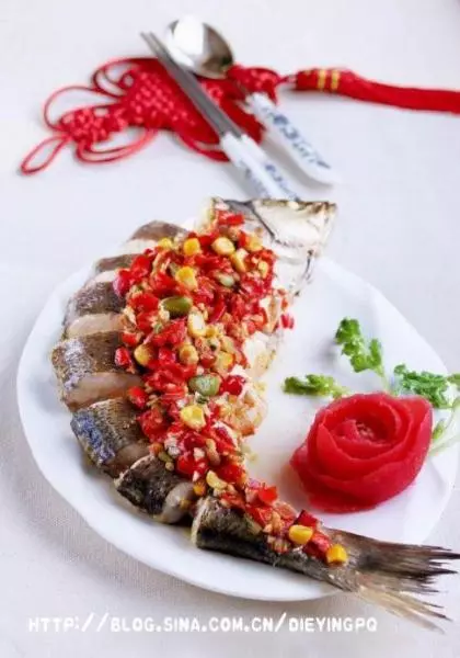 五彩剁椒魚