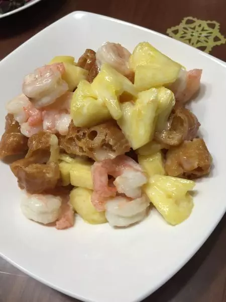 水果入菜之菠蘿油條蝦