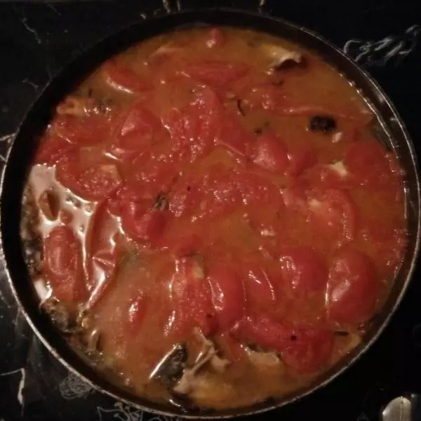 西紅柿鲶魚湯