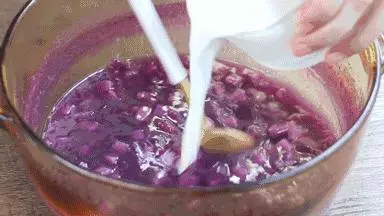 紫薯芋艿，香濃醇厚的許留山滋補燉品輕鬆Get！