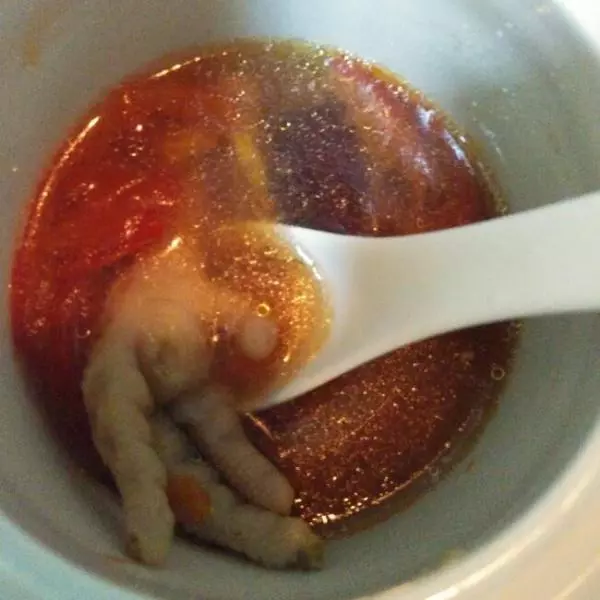 雞爪番茄湯