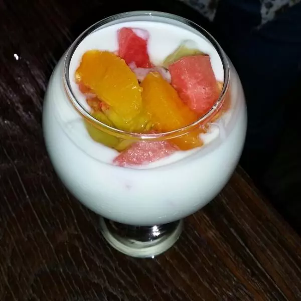 水果酸奶