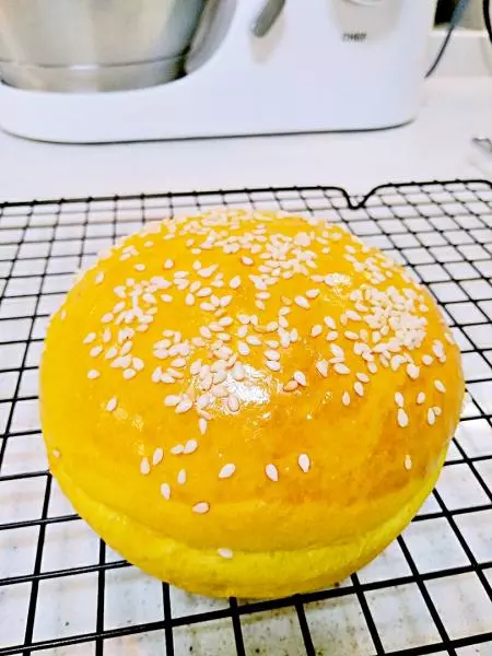 黃金漢堡胚——廚師機和面輕鬆出膜