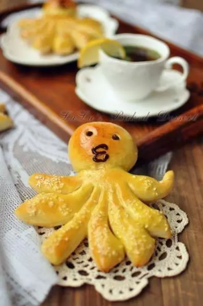 可愛章魚哥麵包