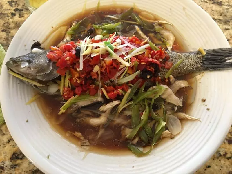 豆豉剁椒蒸魚