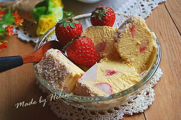 芒果草莓冰糕