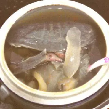 淮杞圓肉燉水魚