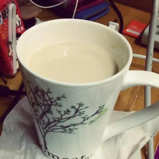 一杯量正好好操作的奶茶