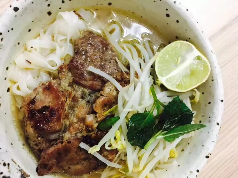 簡單好做又正宗的越南牛肉湯粉