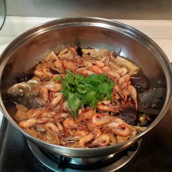 紅燒鯿魚熱鍋