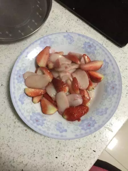 草莓炒年糕