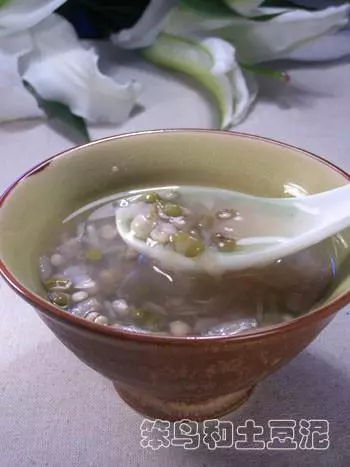 藕絲綠豆薏米粥
