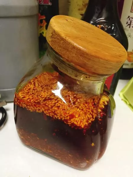 辣椒油（綜合四個辣椒油菜譜）