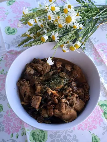 小雞燉蘑菇-電飯鍋版