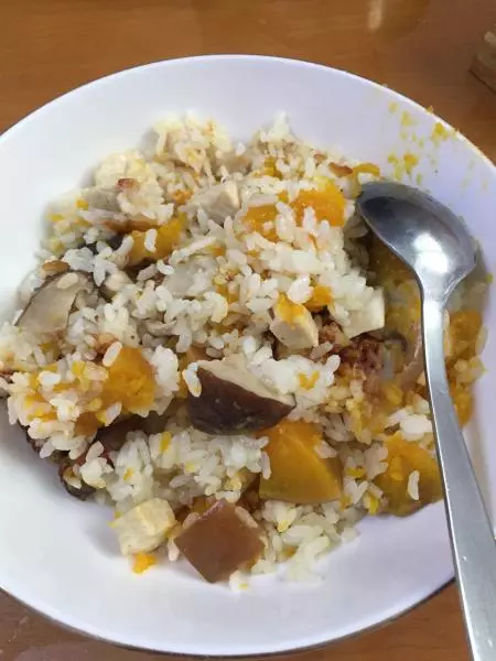 南瓜雞肉燉米飯