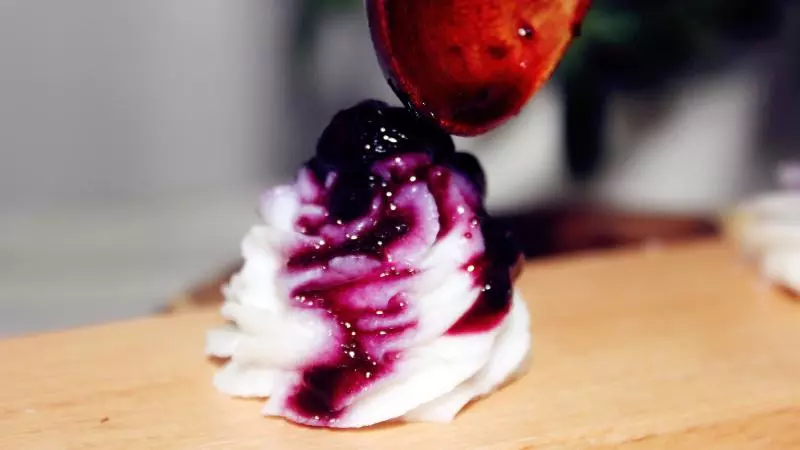 寶寶輔食：藍莓山藥泥-12M+
