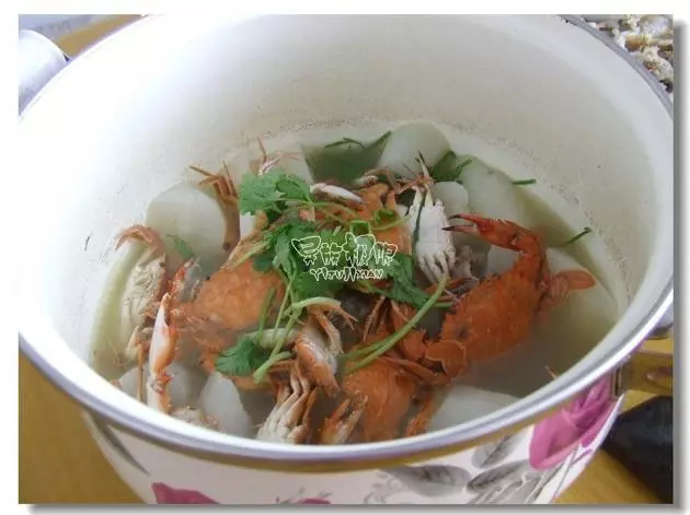 海蟹蘿蔔湯