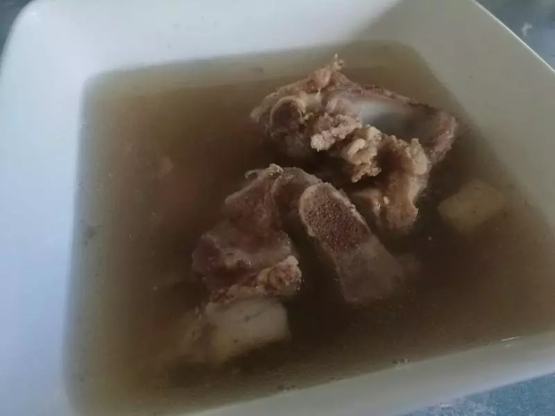 補鈣黃豆豬骨湯